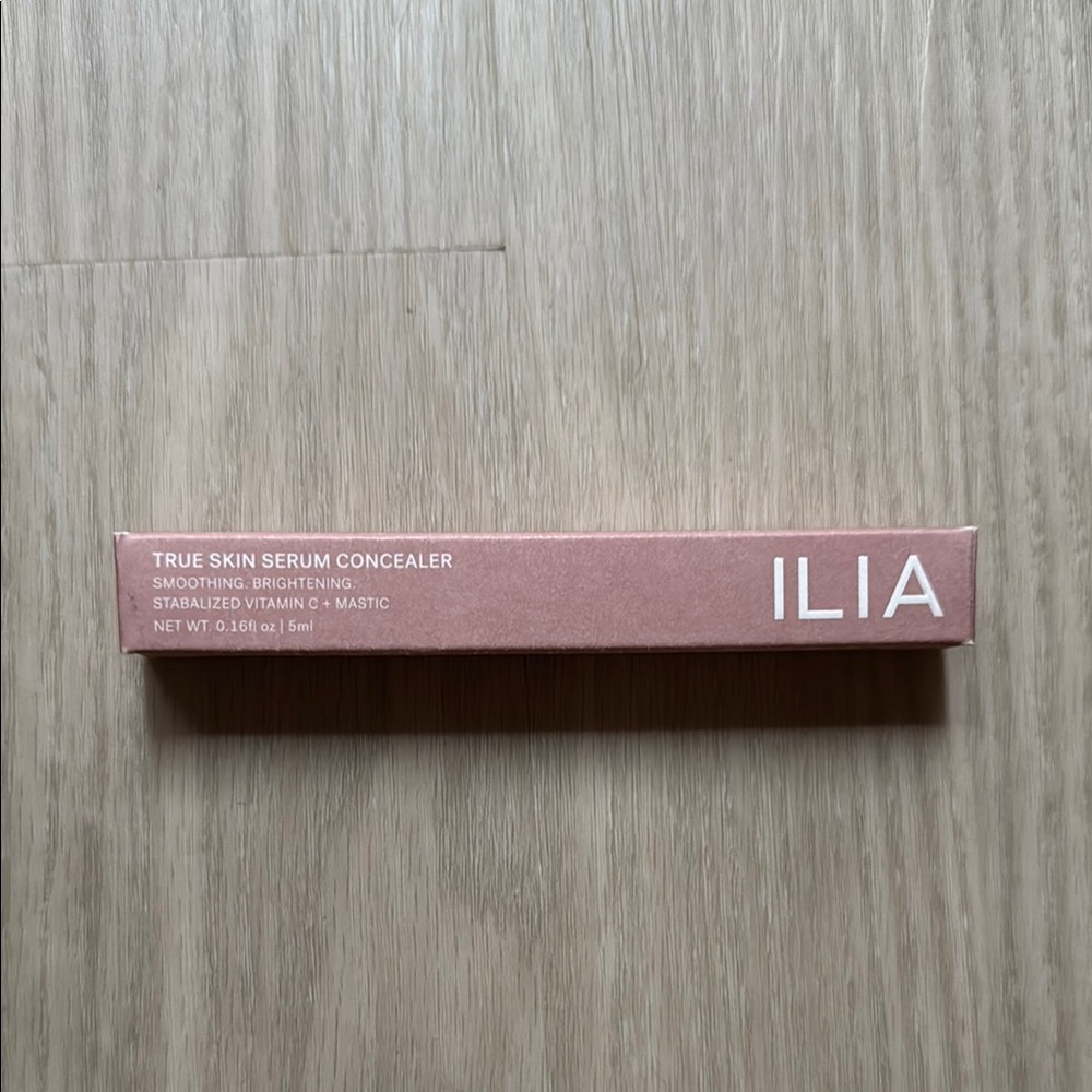 ILIA True Skin Serum Concealer in Shade SC1 Chicory